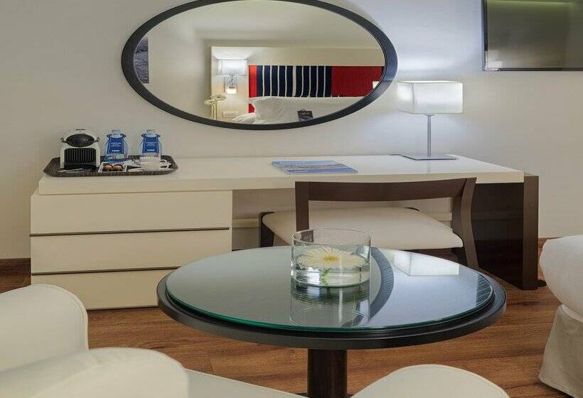 هتل H10 Las Palmeras