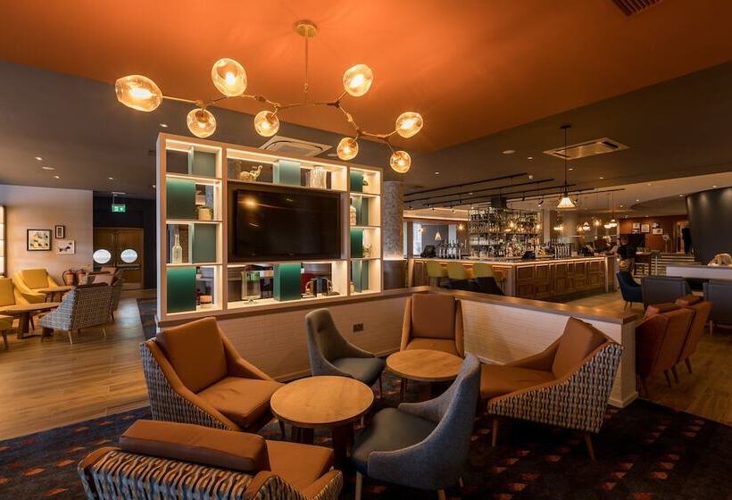 בית מלון כפרי Holiday Inn Edinburgh Zoo, An Ihg