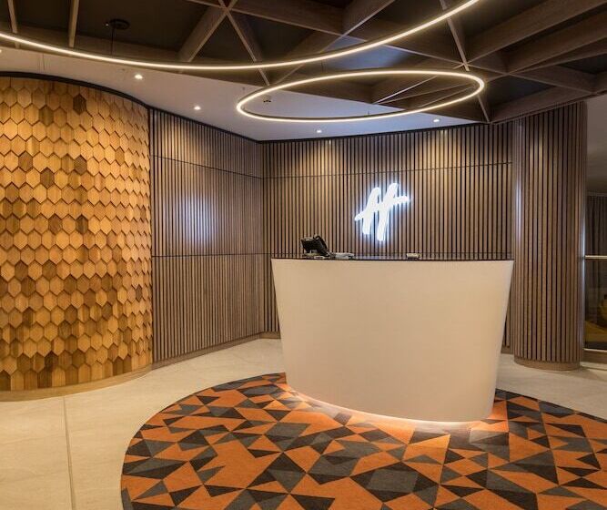 בית מלון כפרי Holiday Inn Edinburgh Zoo, An Ihg