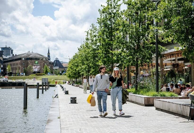 ホテル Holiday Inn Express Hasselt, An Ihg