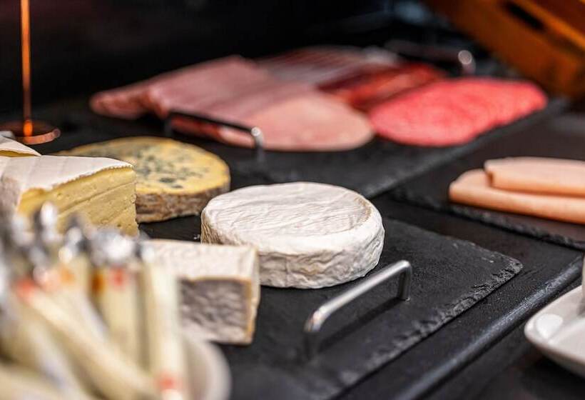 ホテル Apollinaire Nice