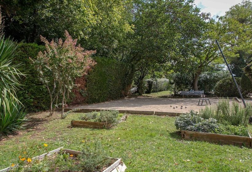 فندق Hôtel Mercure Cavaillon