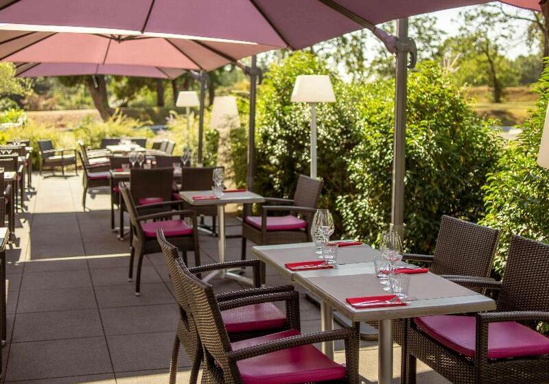 هتل Hôtel Mercure Le Mans Batignolles