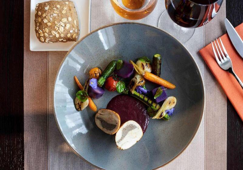 هتل Hôtel Mercure Le Mans Batignolles