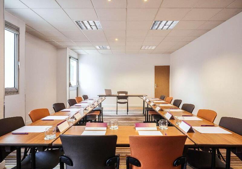 هتل Hôtel Mercure Le Mans Batignolles