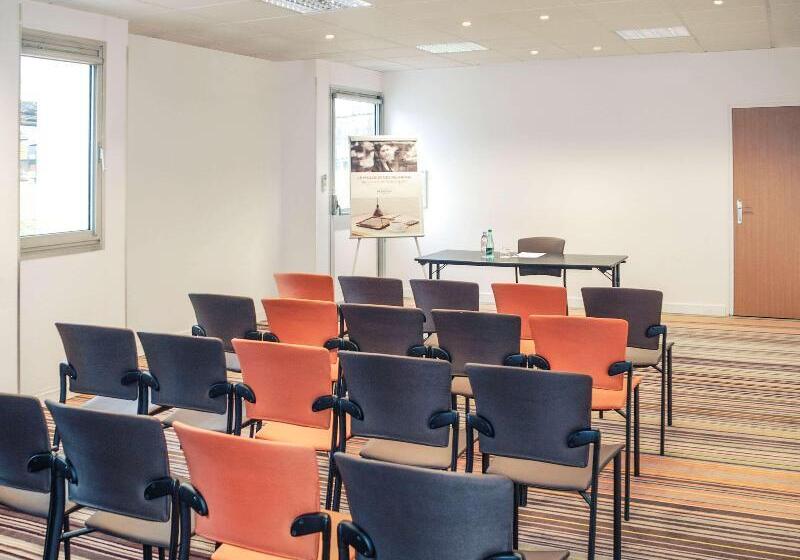 هتل Hôtel Mercure Le Mans Batignolles