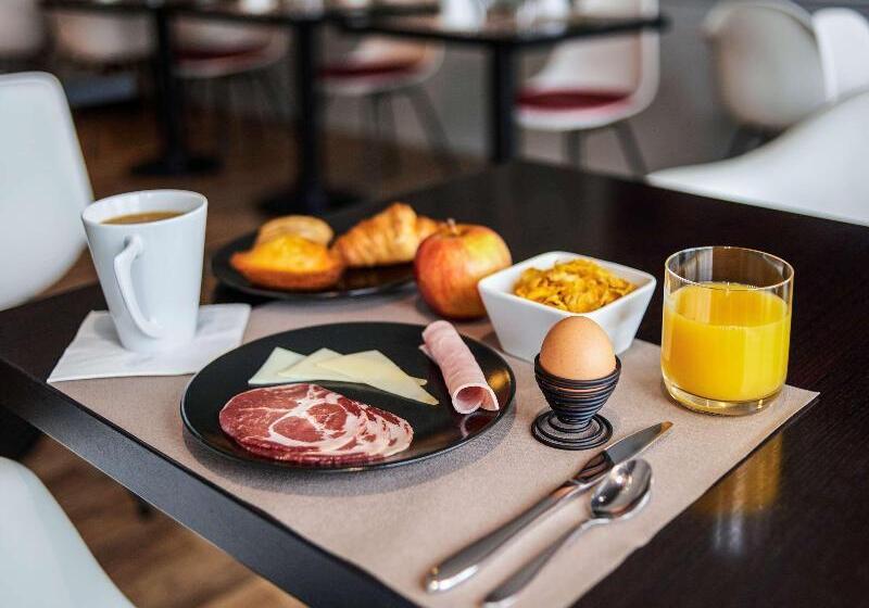 هتل Hôtel Mercure Le Mans Batignolles