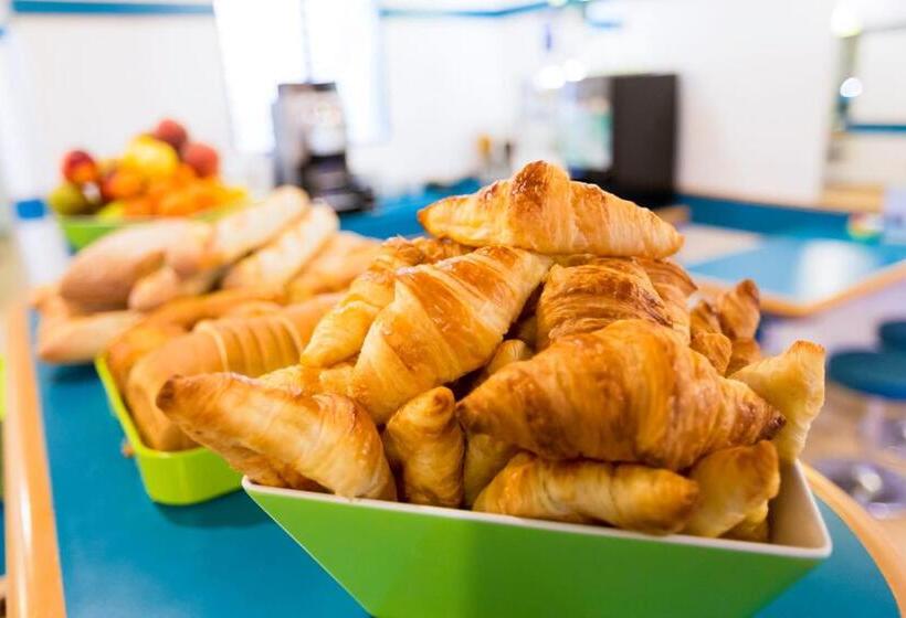 فندق Ibis Budget Valencia Aeropuerto