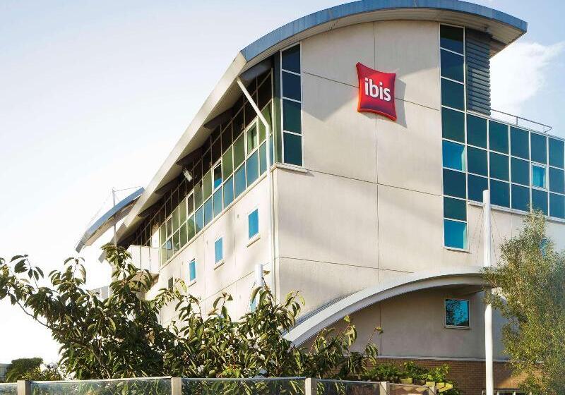 酒店 Ibis Cardiff