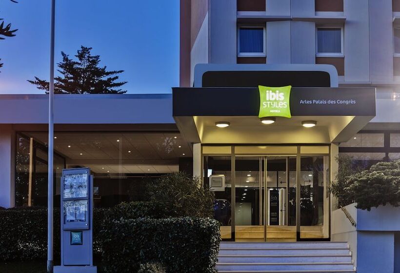 호텔 Ibis Styles Arles Palais Des Congrès