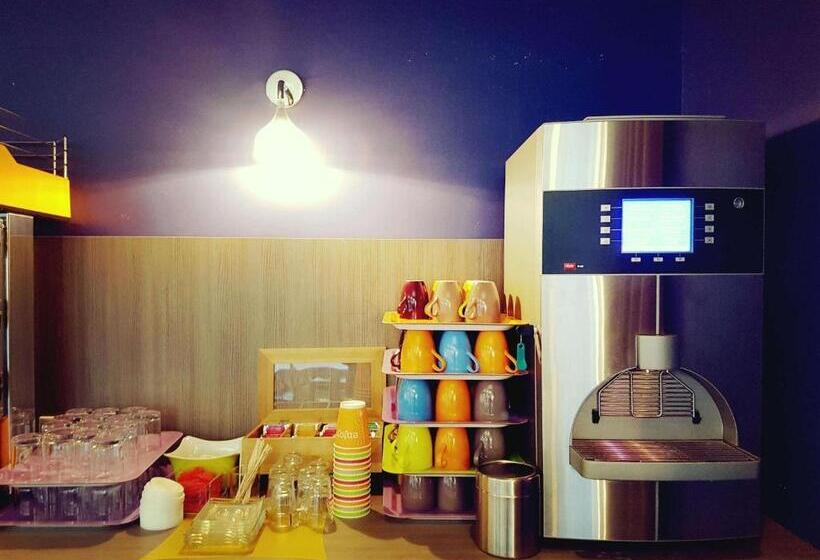 فندق Ibis Styles Arles Palais Des Congrès