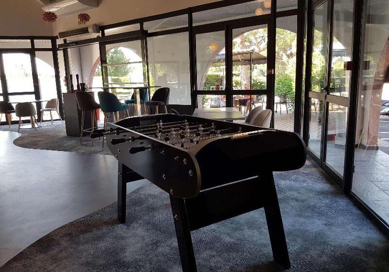 فندق Ibis Styles Fréjus St Raphael