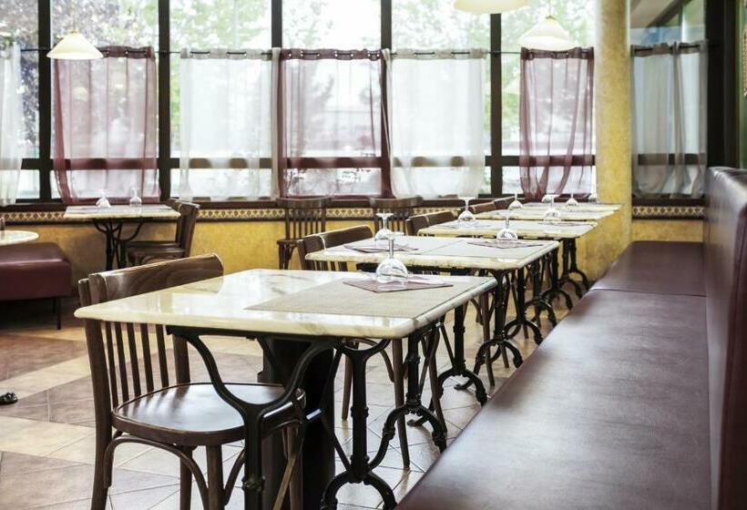 فندق Ibis Valladolid