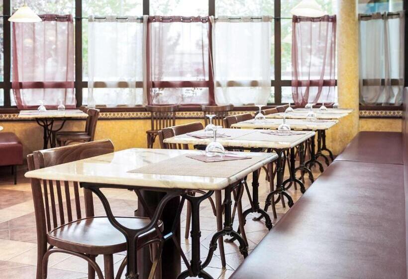 فندق Ibis Valladolid