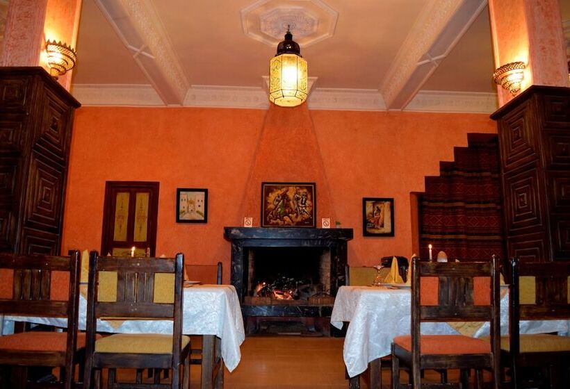 هتل Kasbah Tizimi