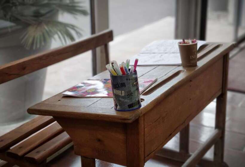 Отель Kyriad Angoulême Nord Champniers Hôtel & Résidence