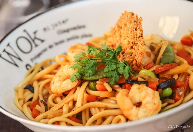 בית מלון כפרי Restaurant Kyriad Brive Centre