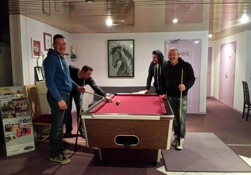 Hotel De Carentan   Anciennement Kyriad