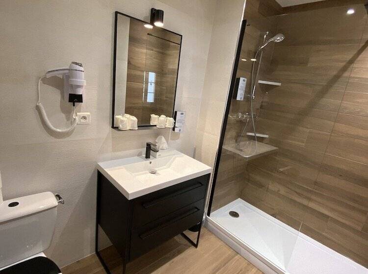 ホテル Kyriad Chalon Sur Saone Centre