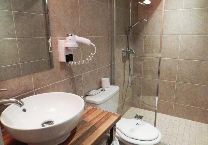 ホテル Kyriad Chalon Sur Saone Centre