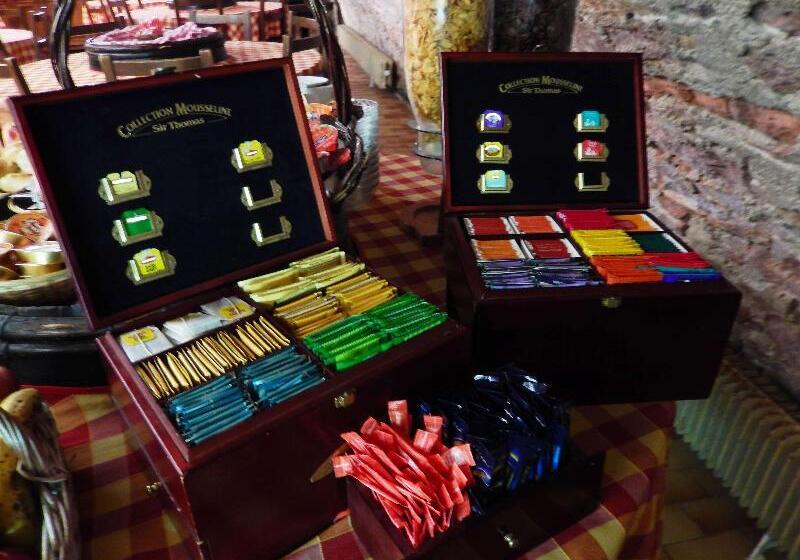 ホテル Kyriad Chalon Sur Saone Centre