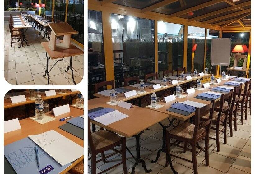 فندق Kyriad Chantilly