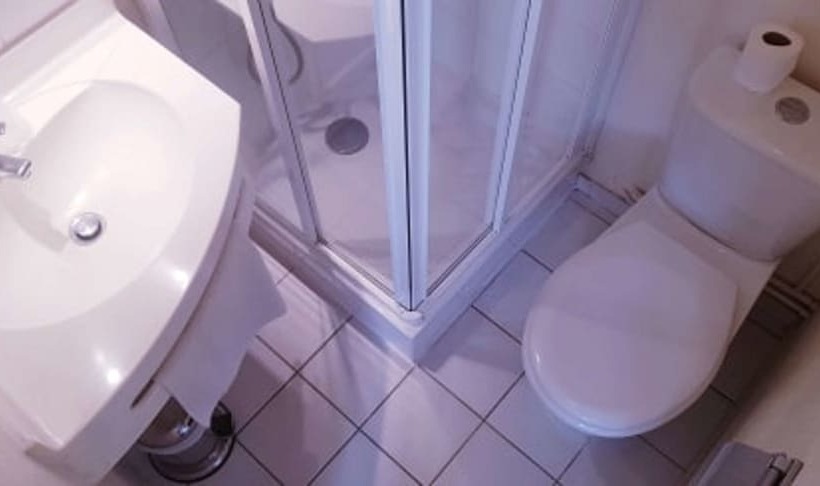 فندق Kyriad Chantilly