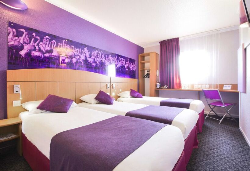 Отель Kyriad Direct Arles