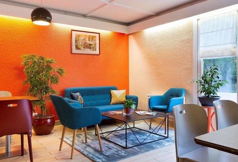 ホテル Kyriad Direct Nancy Sud Vandoeuvre