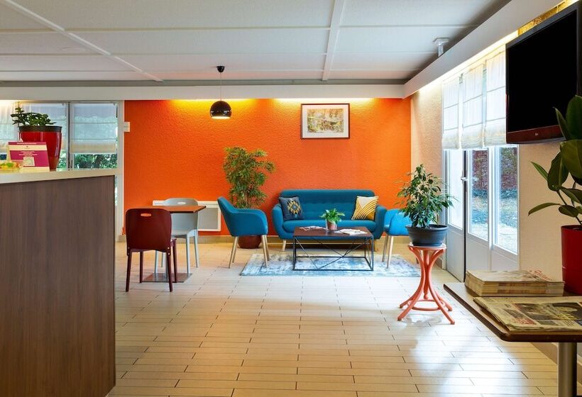 ホテル Kyriad Direct Nancy Sud Vandoeuvre