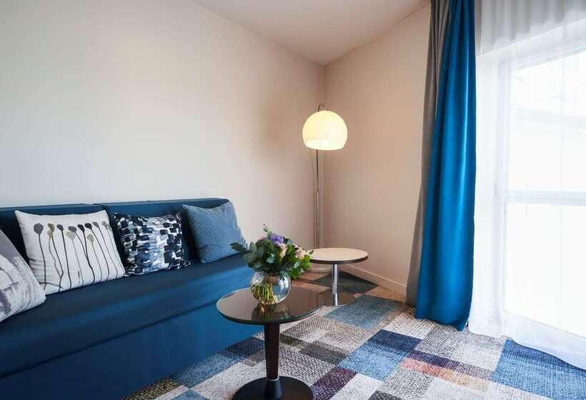 هتل Kyriad Le Mans Est