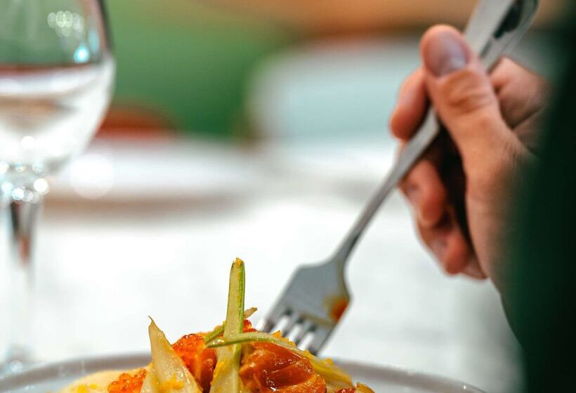 فندق Kyriad Marseille Palais Des Congrès   Vélodrome   Ibis Styles à Partir De Juin 2025