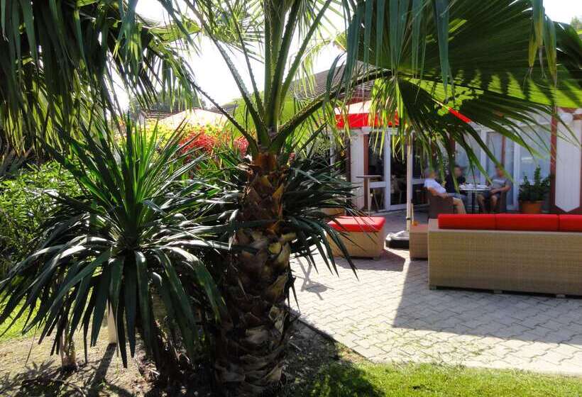 酒店 Kyriad Nîmes Ouest A9