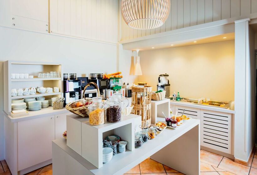 酒店 Kyriad Nîmes Ouest A9