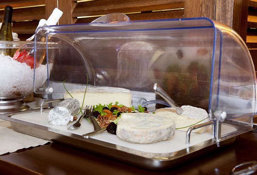 ホテル Kyriad Orléans Sud Olivet