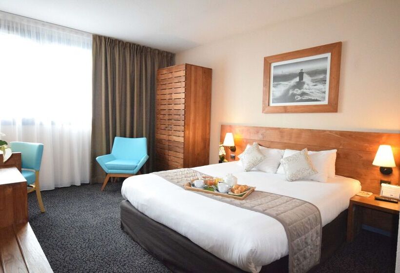 هتل Kyriad Prestige Bordeaux Aeroport