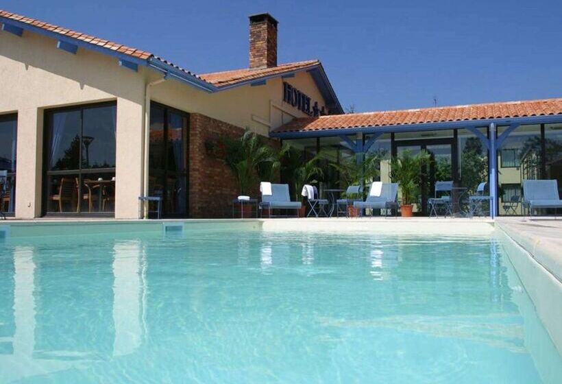 هتل Kyriad Prestige Bordeaux Aeroport