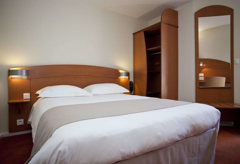 Отель Kyriad Rennes Nord