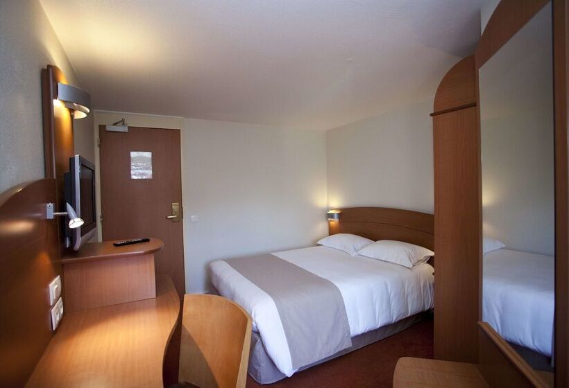 Отель Kyriad Rennes Nord