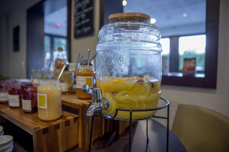 Отель Kyriad Rennes Nord