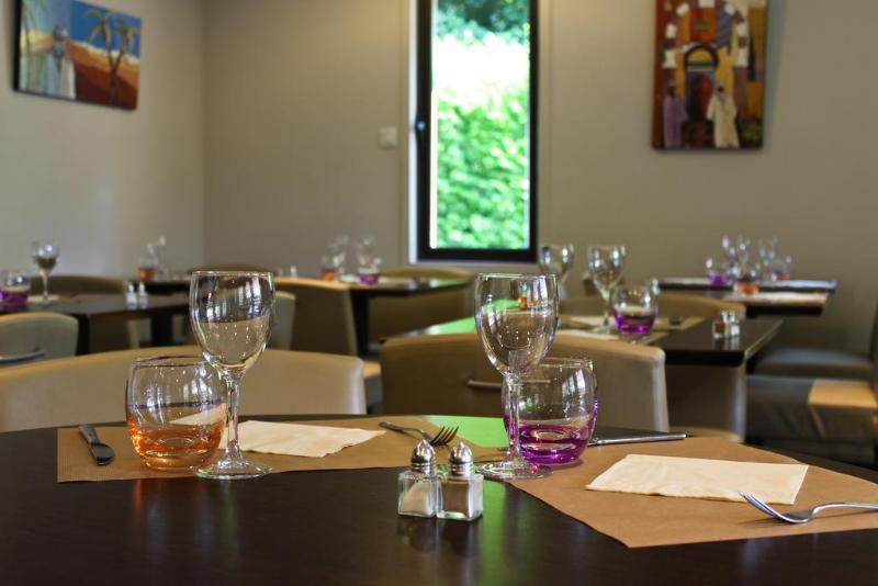 Отель Kyriad Rennes Nord