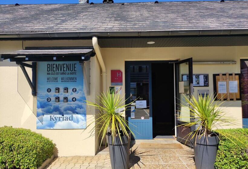 ホテル Kyriad Tarbes Odos