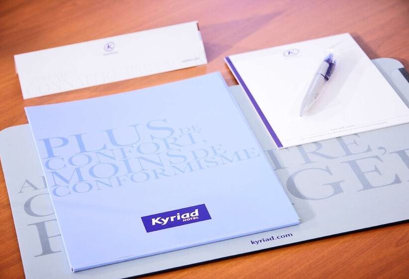 ホテル Kyriad Tarbes Odos