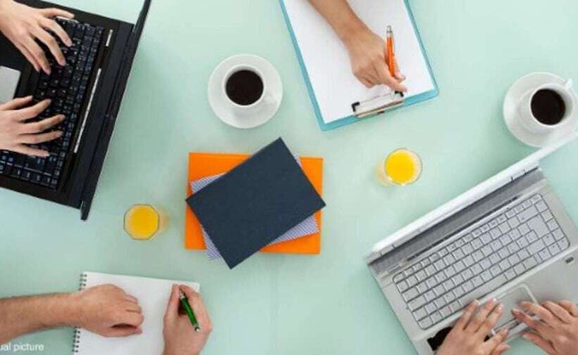 ホテル Kyriad Tarbes Odos