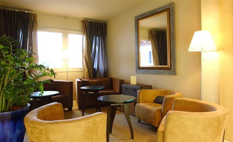 Отель Kyriad Toulouse Blagnac Aéroport