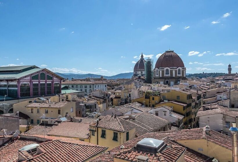 هتل Machiavelli Palace