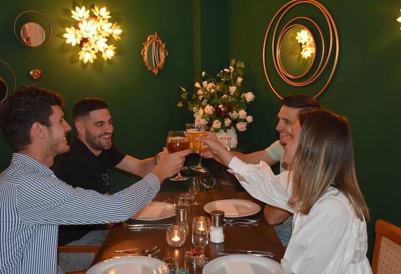 בית מלון כפרי Melba