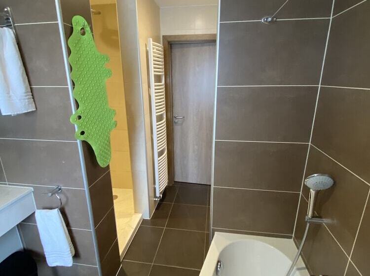 בית מלון כפרי Melba