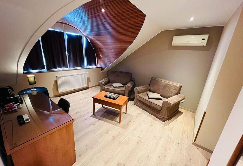 בית מלון כפרי Melba