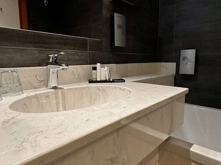 בית מלון כפרי Melba